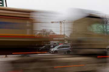 Bodo Jarren - Lokstedt - 16.01.2025 - Durchsichtiger LKW